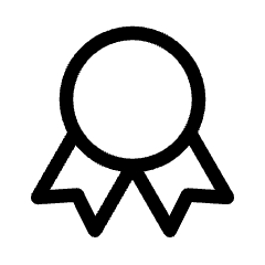 Photo de mariage élégante en noir et blanc.